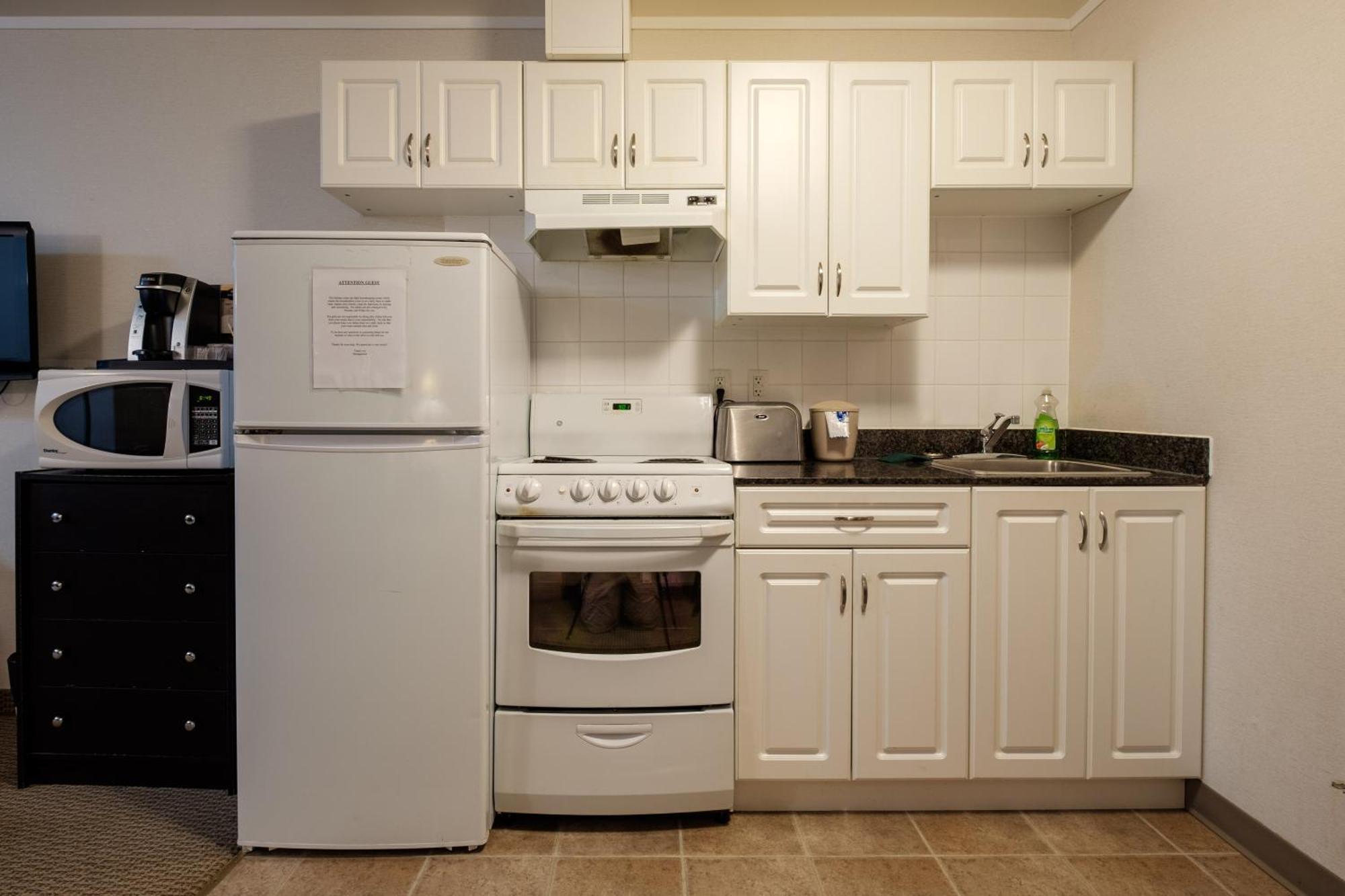 Perfect Inns & Suites Weyburn Buitenkant foto